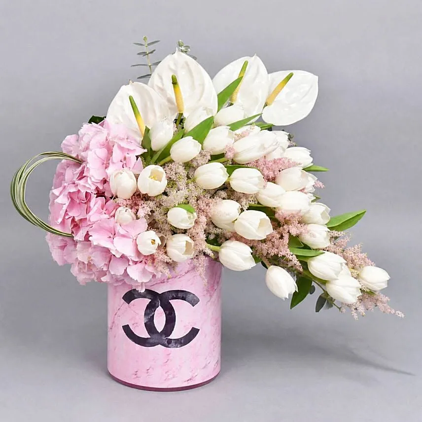 Flower Luxe and Designer Cake
