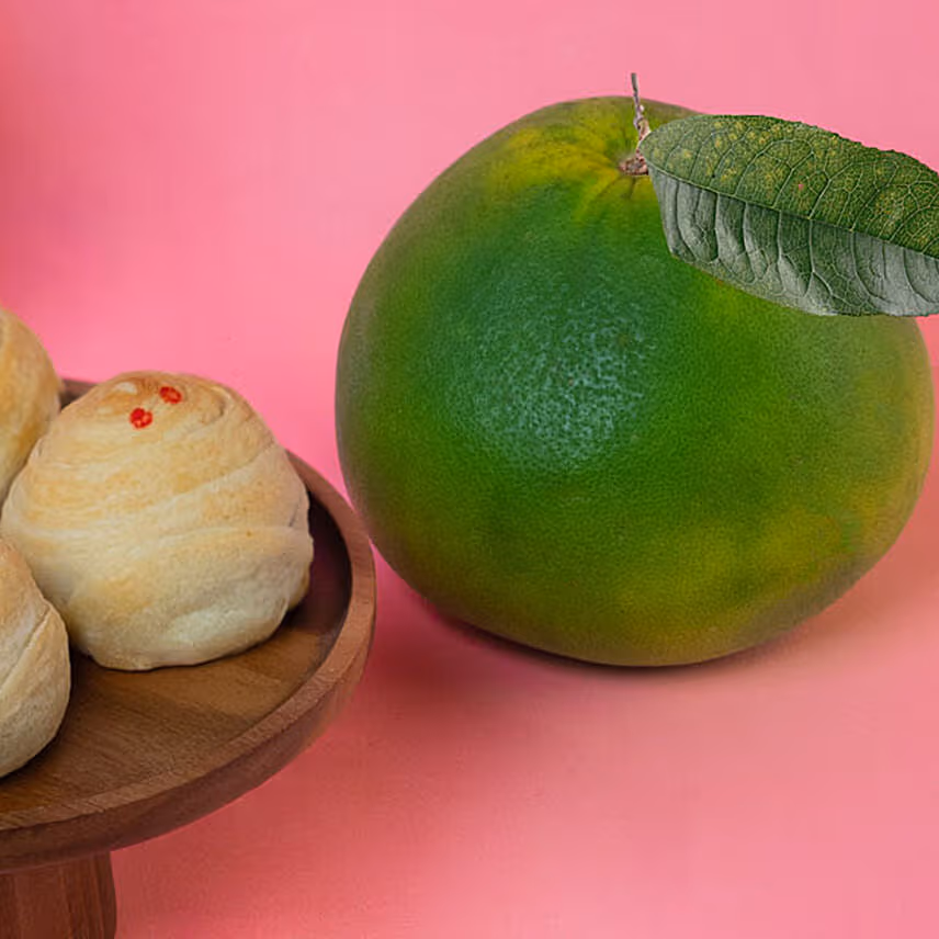 Yolkless Yam With Pomelo
