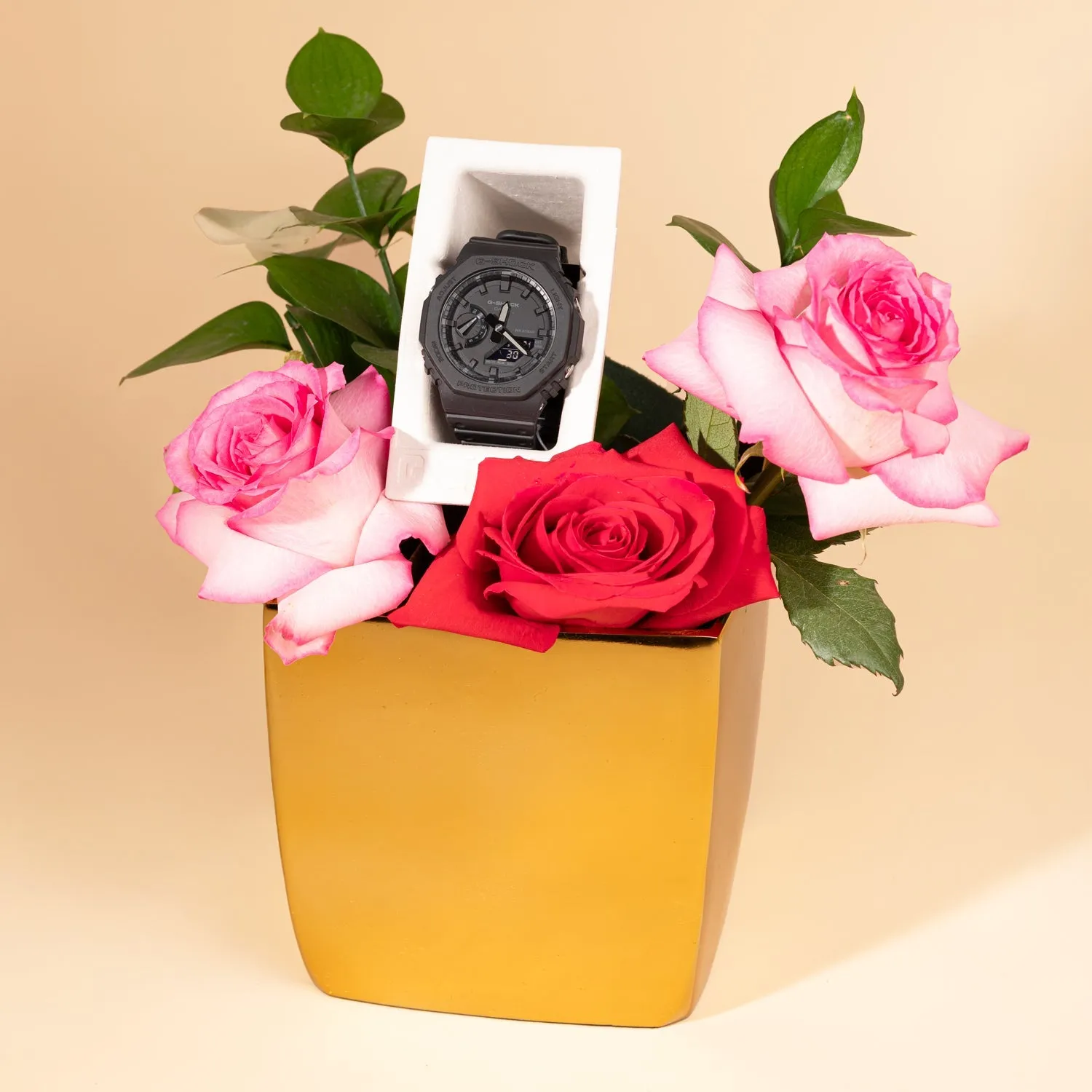 Casio G-Shock Men's Analog Digital Watch with Elegant Pink & Red Rose Arrangement