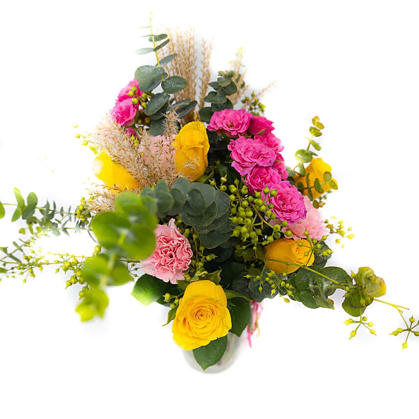 Alluring Mixed Flowers Bunch