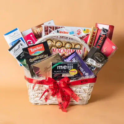 Sweet Treats Basket Hamper