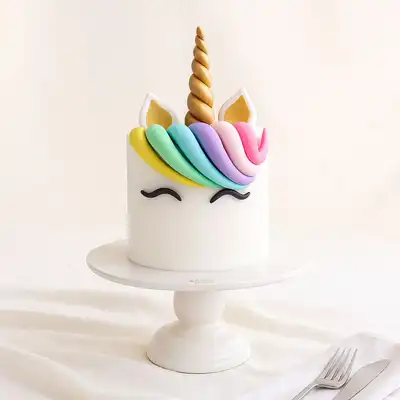 Magical Colorful Unicorn Cake for Kids' Celebrations - Chocolate