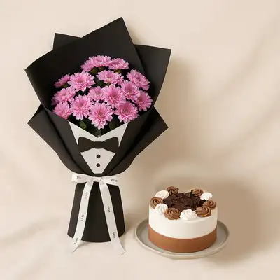 Elegant Purple Daisy Bouquet with Blackforest Cake for Dad