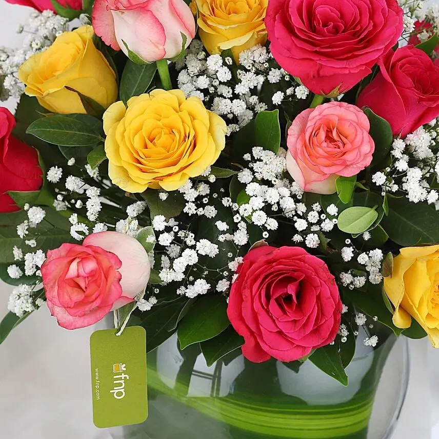 Blissful Mixed Roses Glass Vase Arrangement