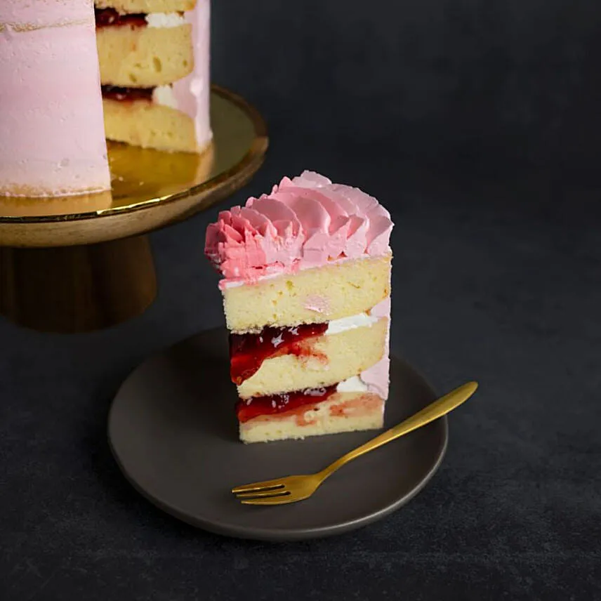 Scrumptious Strawberry Cake 6Inch