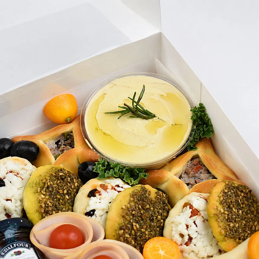 Breads and Dips Breakfast Box