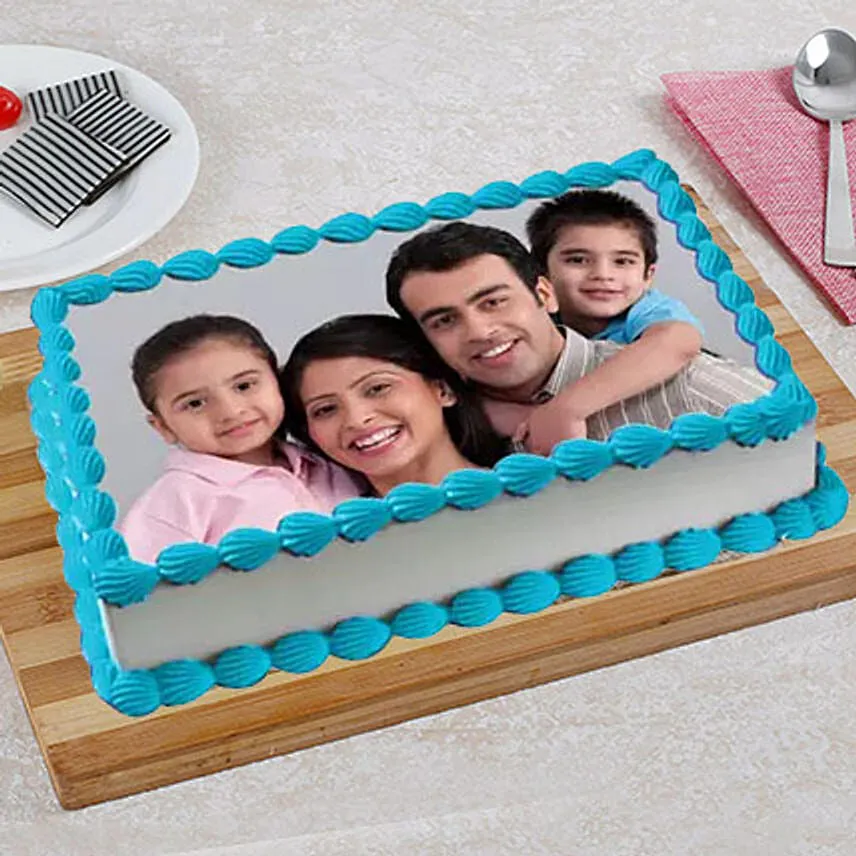 Tempting Photo Cake Eggless 3 Kg Black Forest Cake