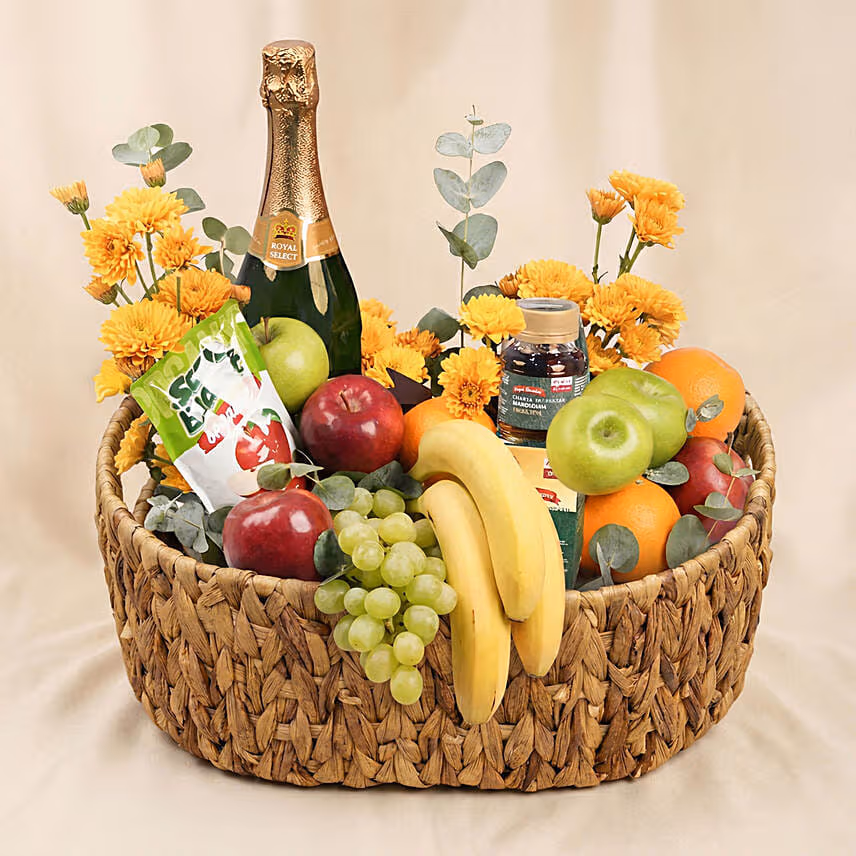 Sweetness Basket with Fresh Fruits