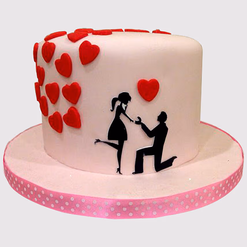 Couple In Love Fondant Cake