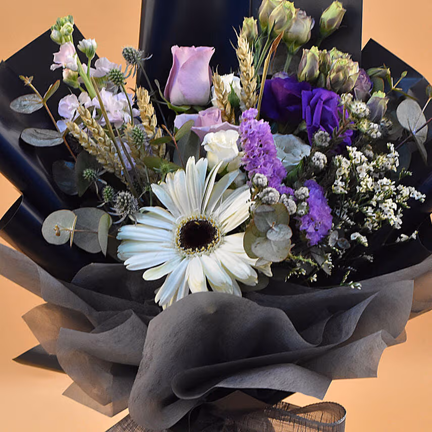 Magnificent Mixed Flowers Bouquet