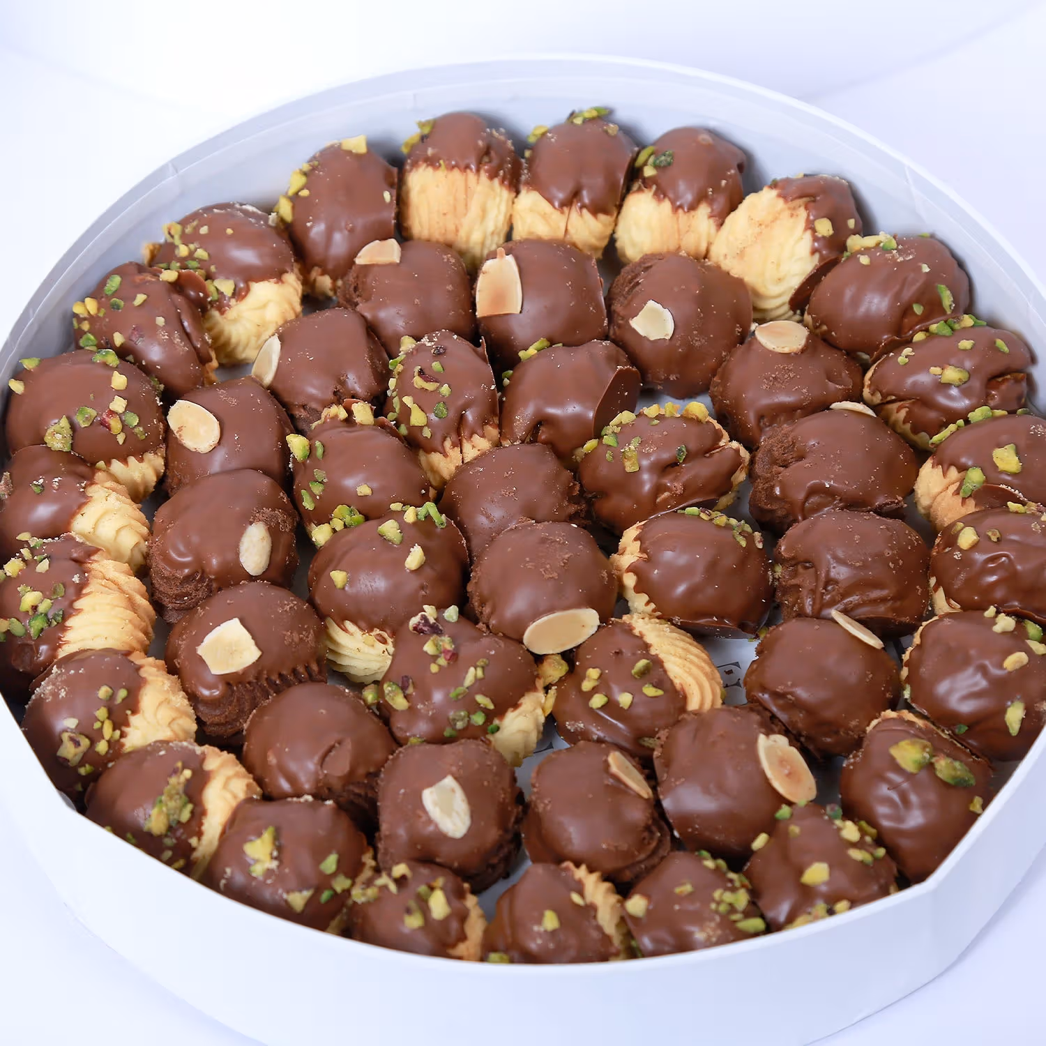Petit Four Round Shape Box with Flowers