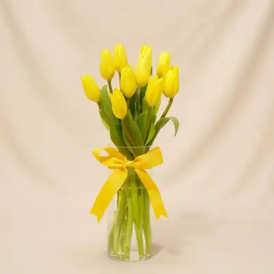 Serene Yellow Tulips Glass Vase