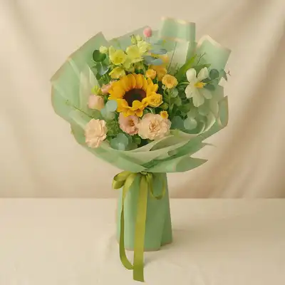 Sunbeam - Elegant Floral Fushion Bouquet