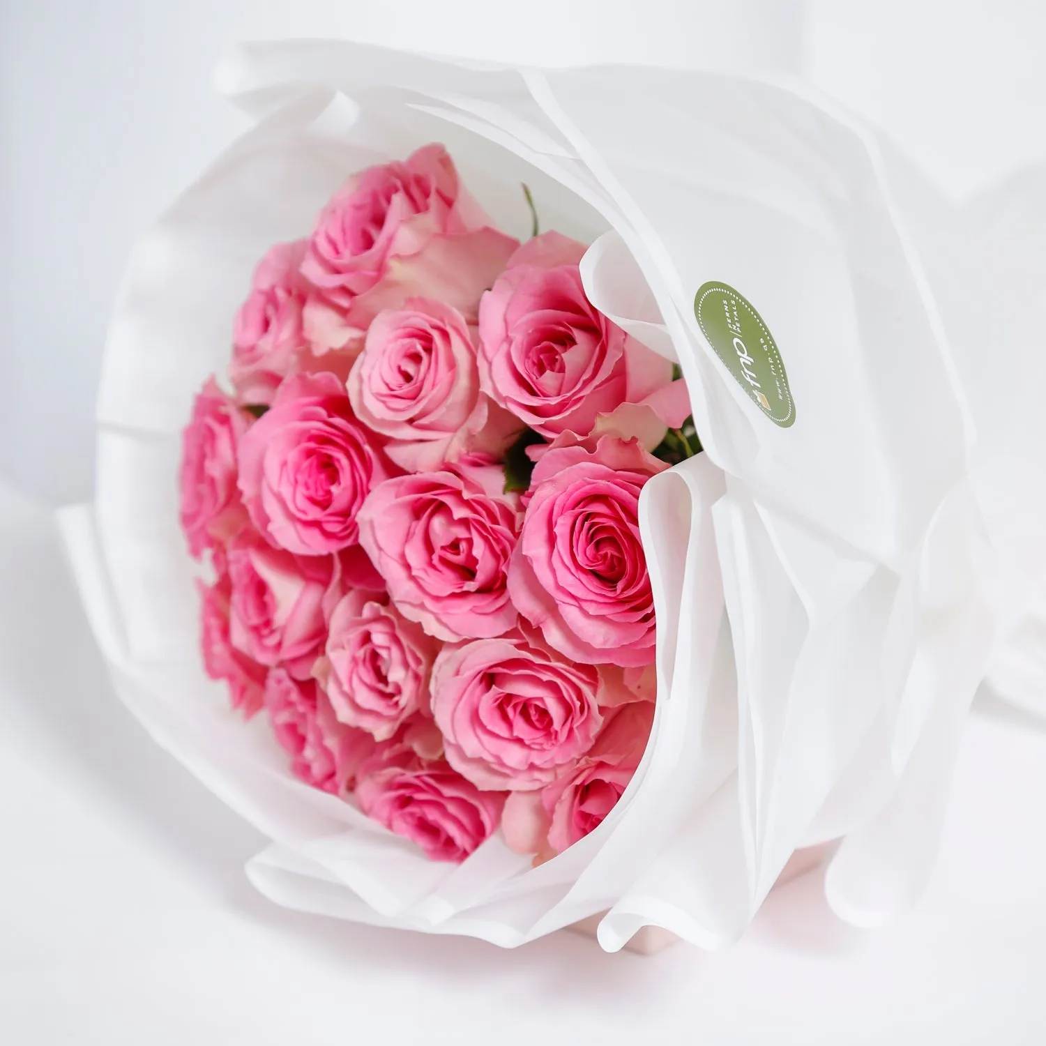 Elegant Pink Roses Bouquet for Mom - Perfect Gift of Love