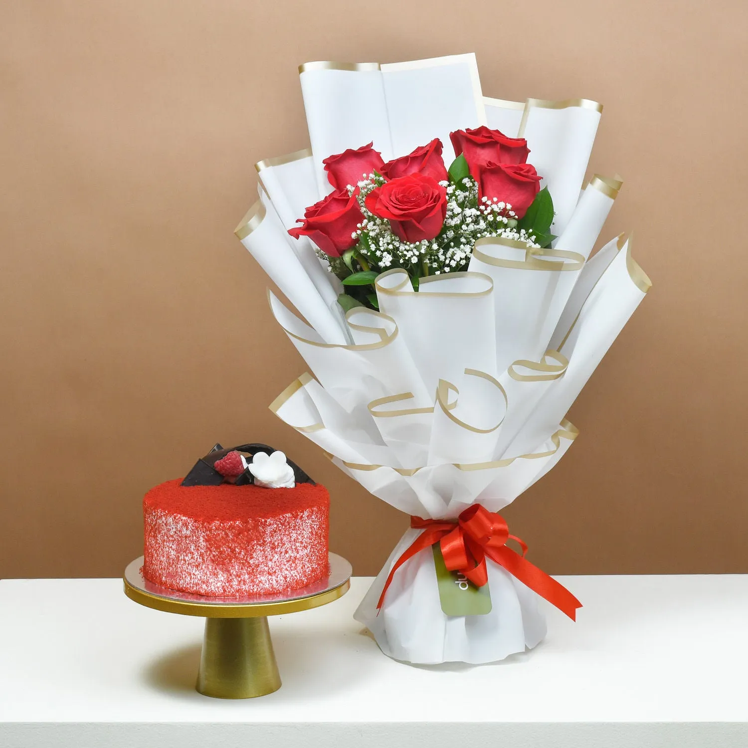 Elegant Red Roses Bouquet