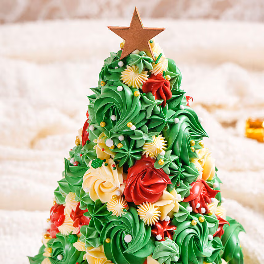 Twinkling Tree Treat Cake