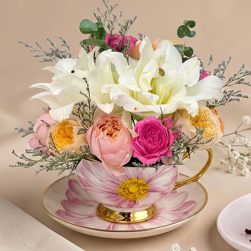 Lily, Rose Teacup & Cake Slice