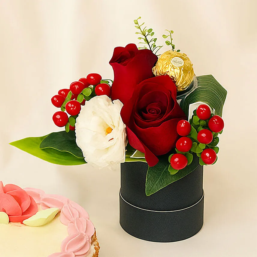 Box Of Roses With Butter Sponge Cake