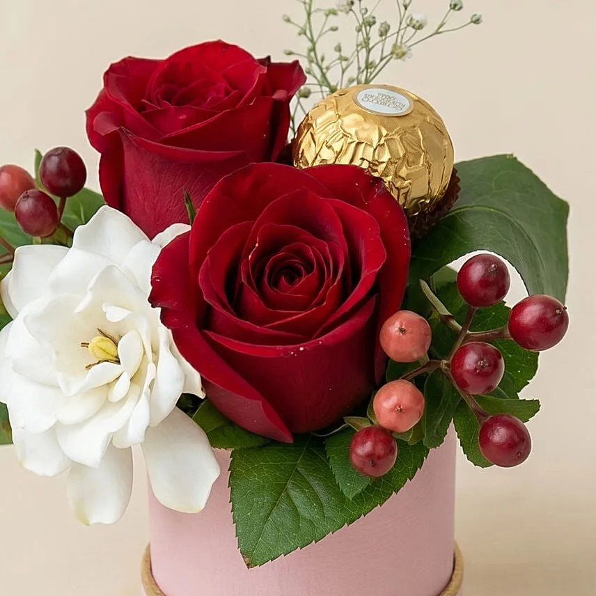 Red Rose, Eustoma & Ferrero Rocher in Round Gift Box