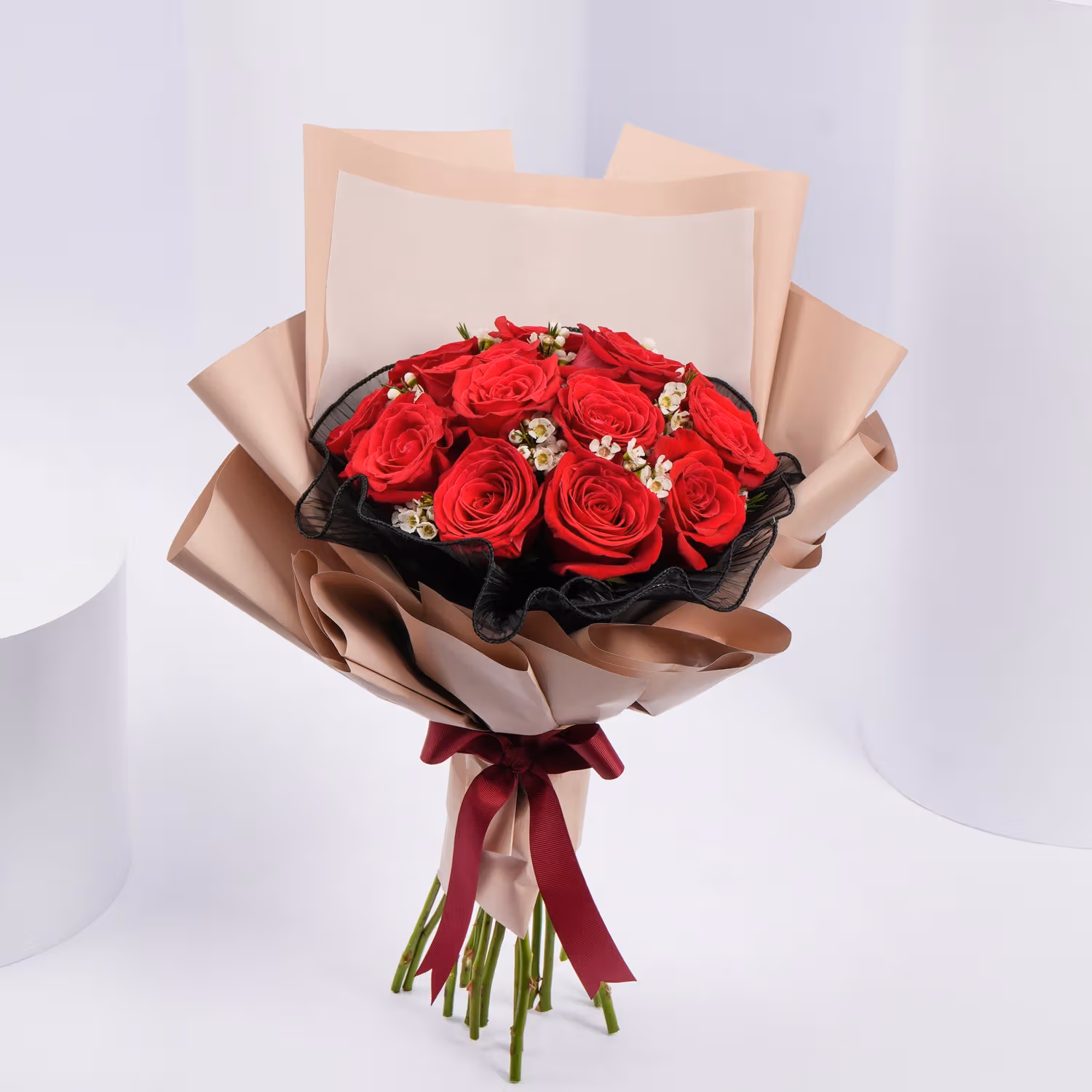 Elegant 15 Red Roses Bouquet for Graduation Celebration