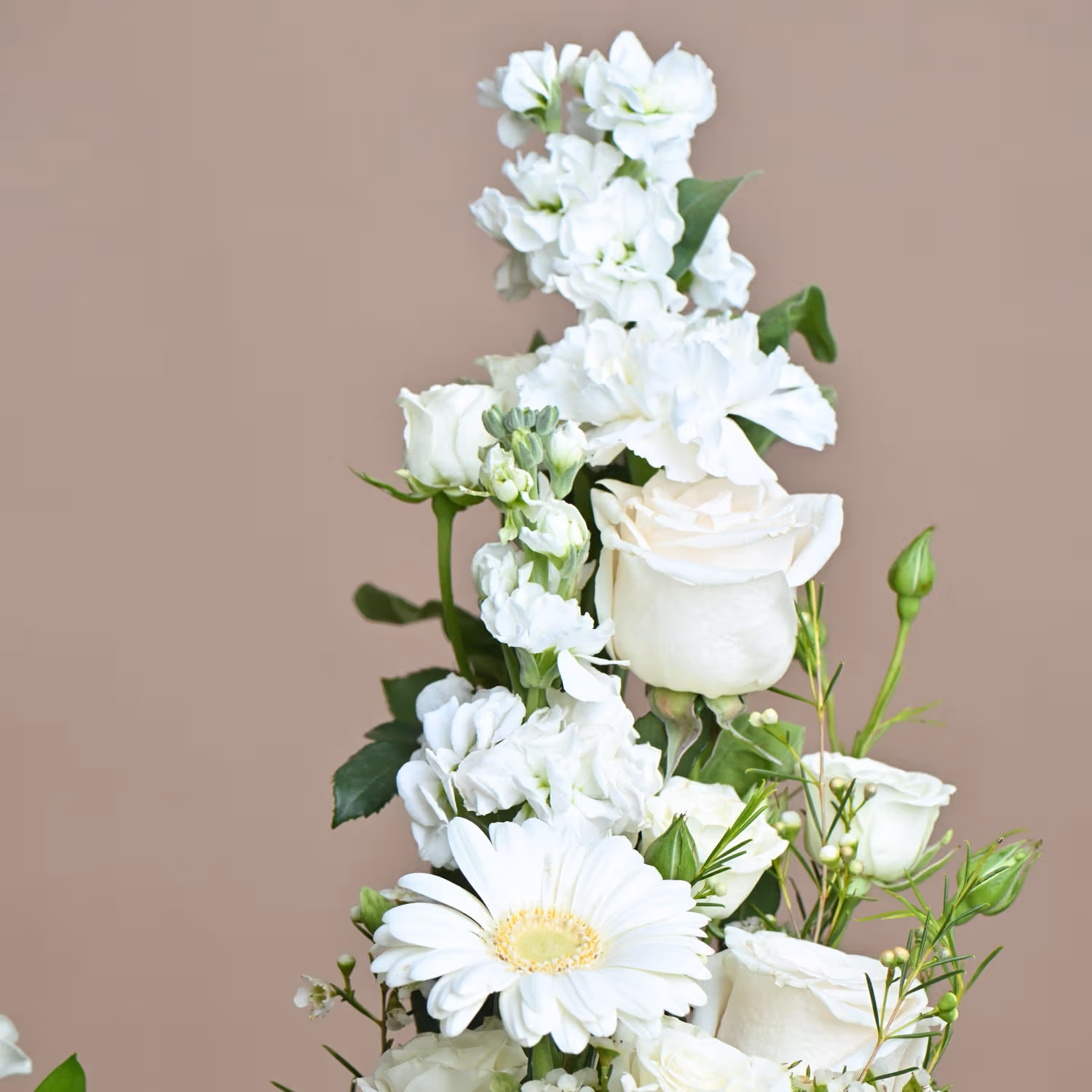 Elegant Birthday Flower Arrangement with Red Velvet Mono Cake