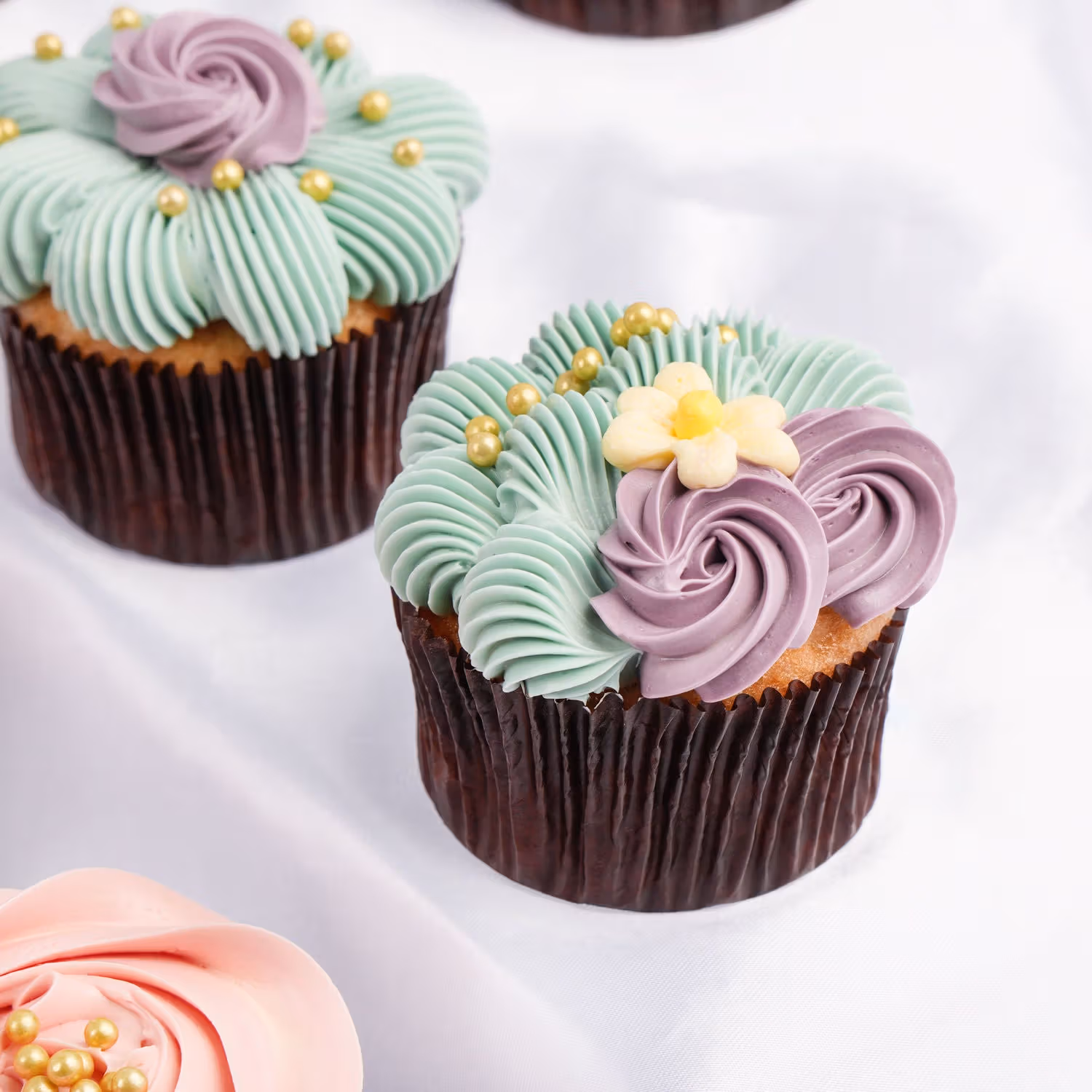 Delightful Pastel cupcakes - Vanilla