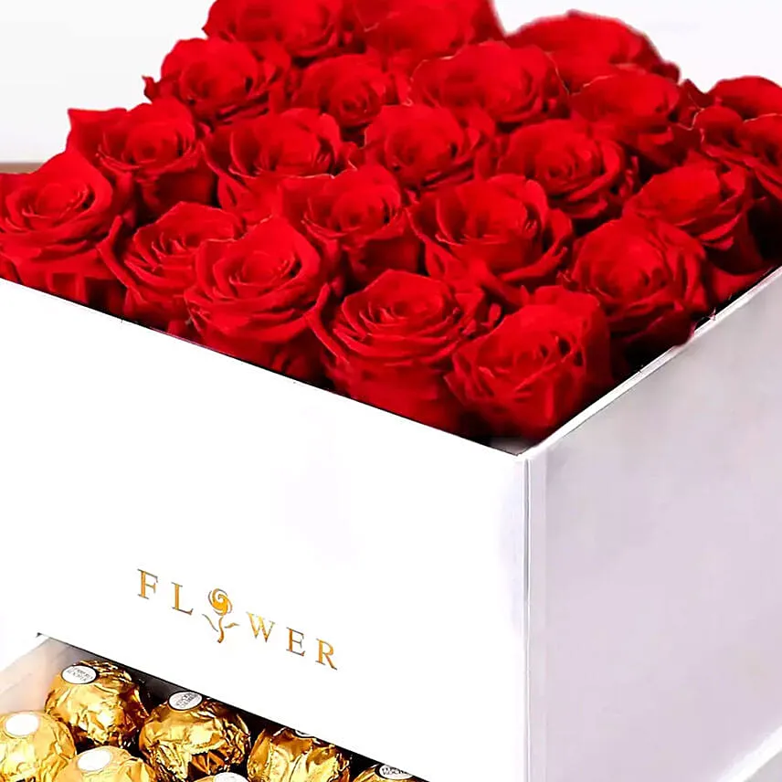 Classic Red Roses Arrangement With Triple Chocolate Cake