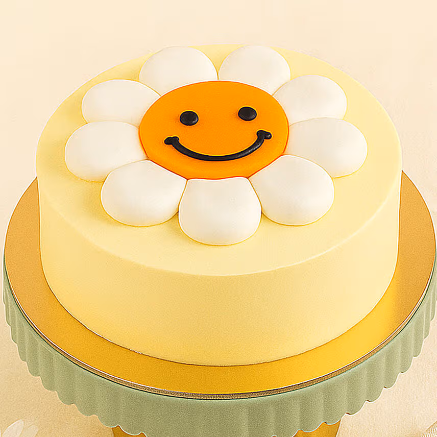 Smiley Cake Cookies and Cream 6 Inches