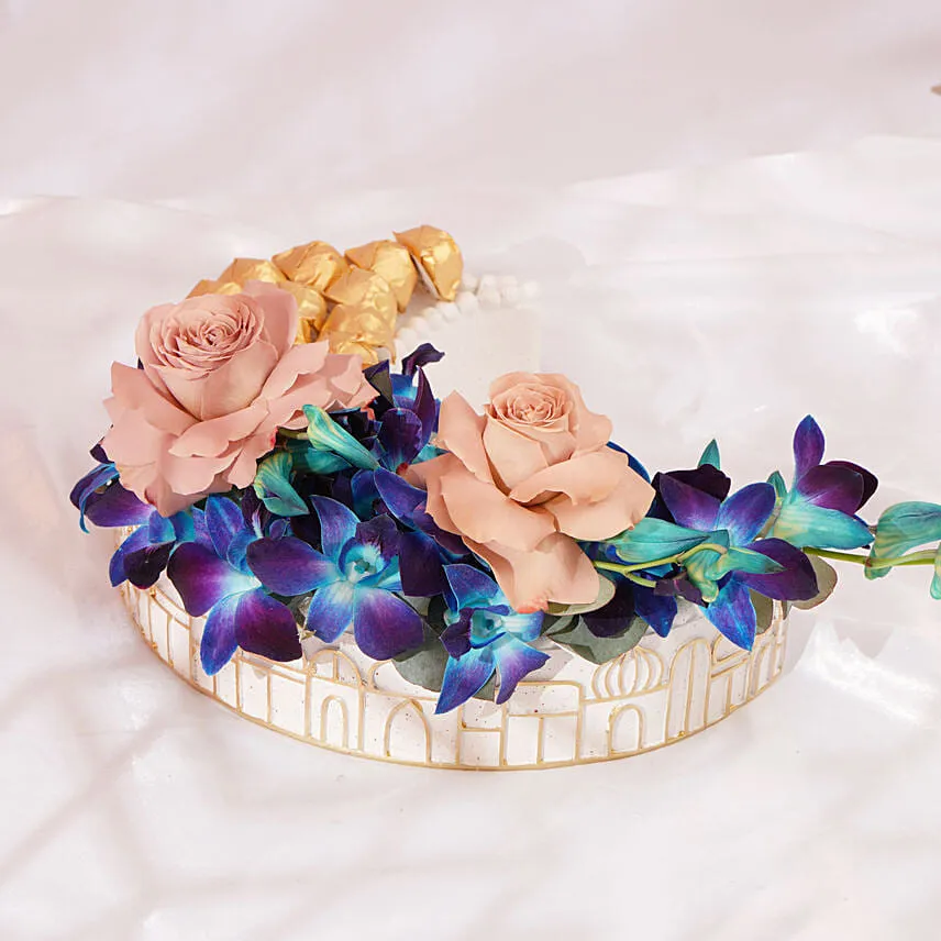 Blessed Crests And Petals