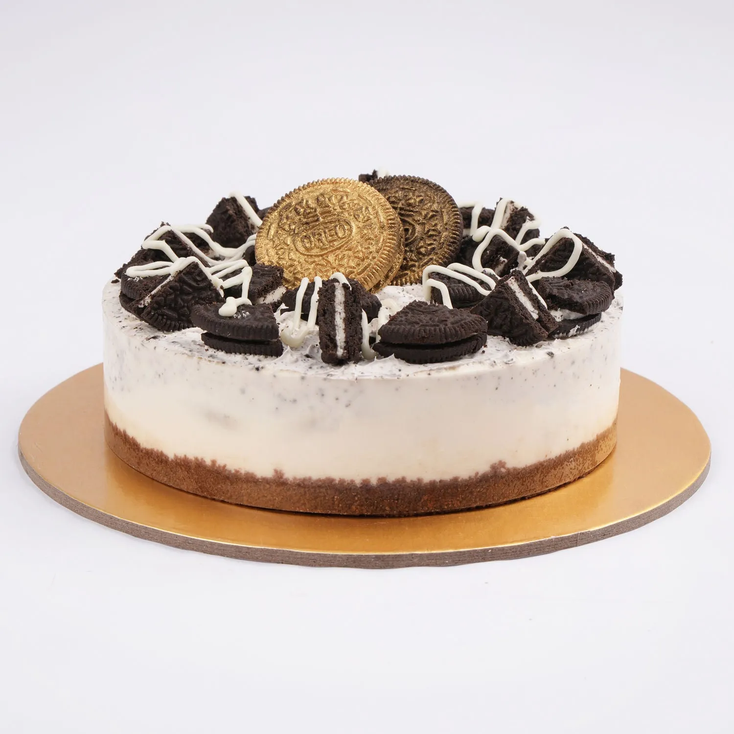 The Oreo Cake Chronicles: A Delicious Journey of Creamy Delight