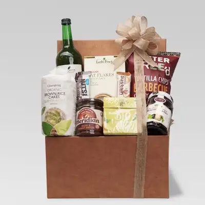 Organic Delight Gift Box: White Apple Juice & Gourmet Treats