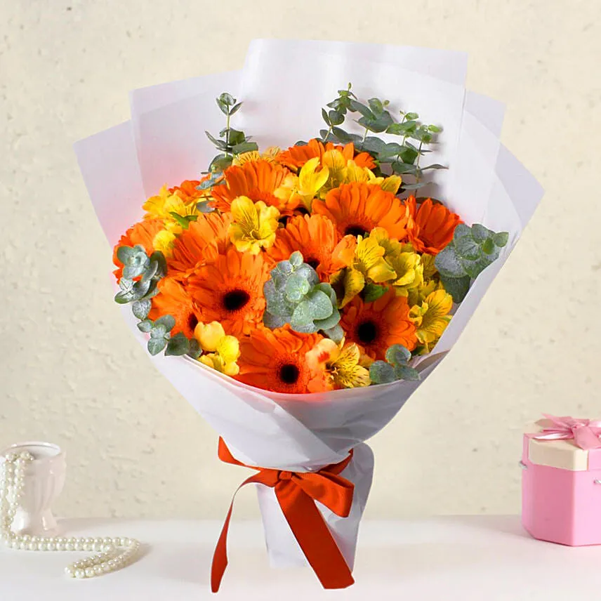 Delightful Gerberas N Alstroemeria Bouquet With Chocolate Cake