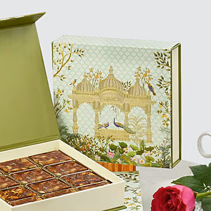 Premium Anjeer Sweet Box - Exquisite Fig Delights in Elegant Packaging