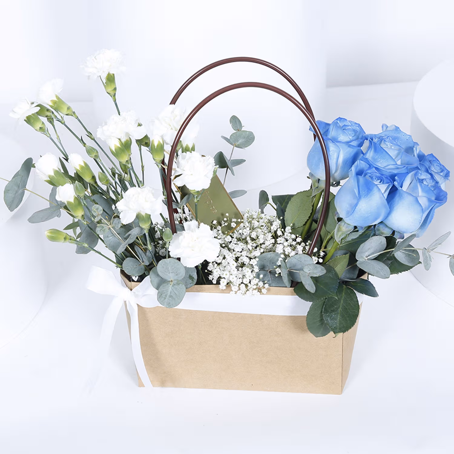 Blue Rose Dreamscape: A Serene Floral Arrangement