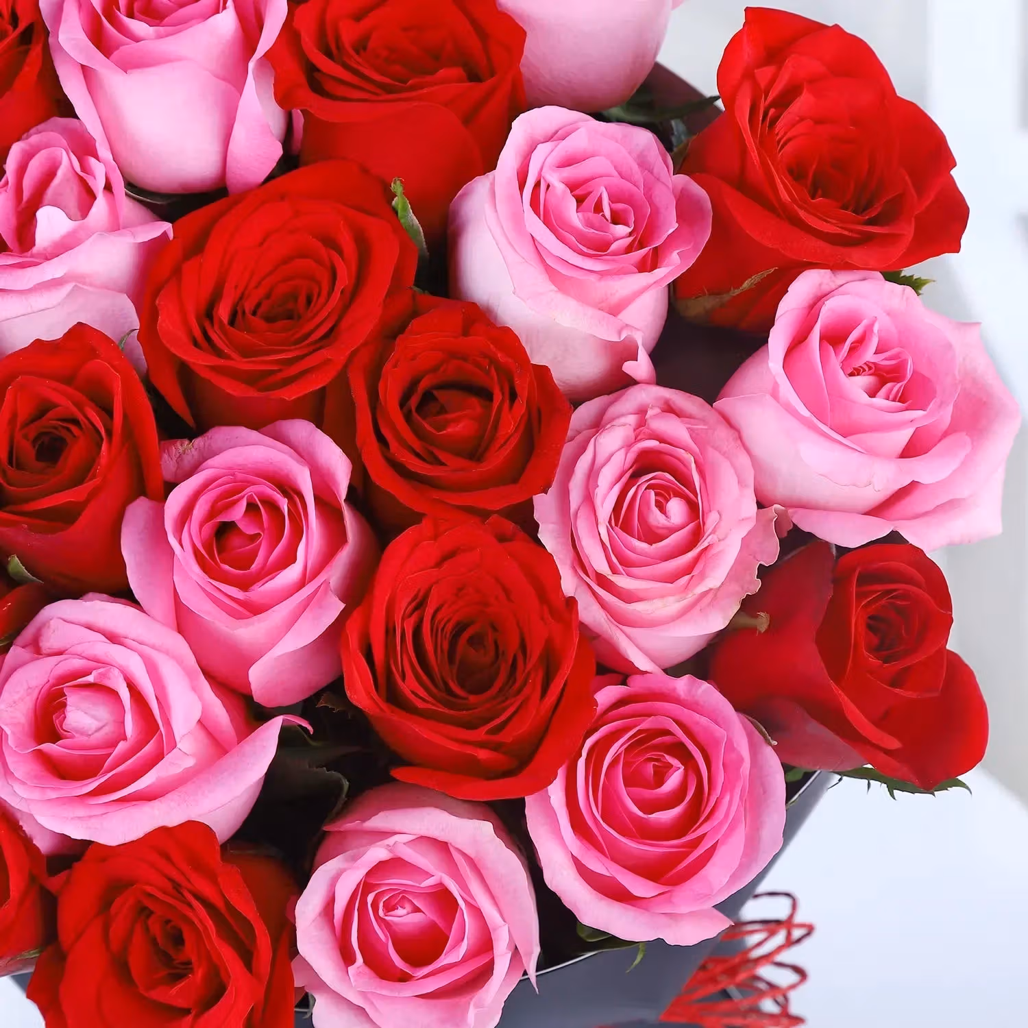 Eternal Love Rose Bouquet: A Luxurious Blend of Red and Pink Roses