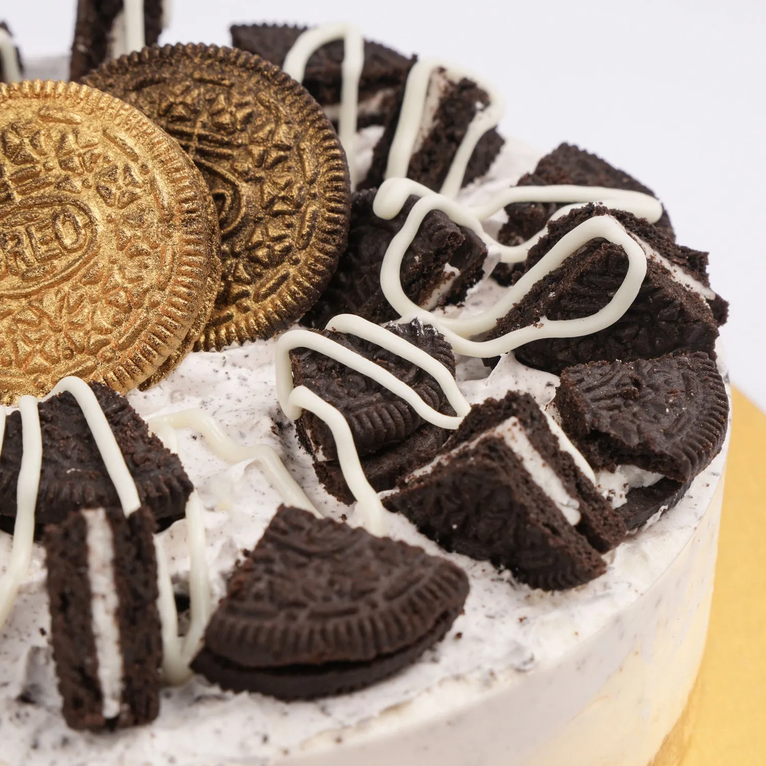 The Oreo Cake Chronicles: A Delicious Journey of Creamy Delight
