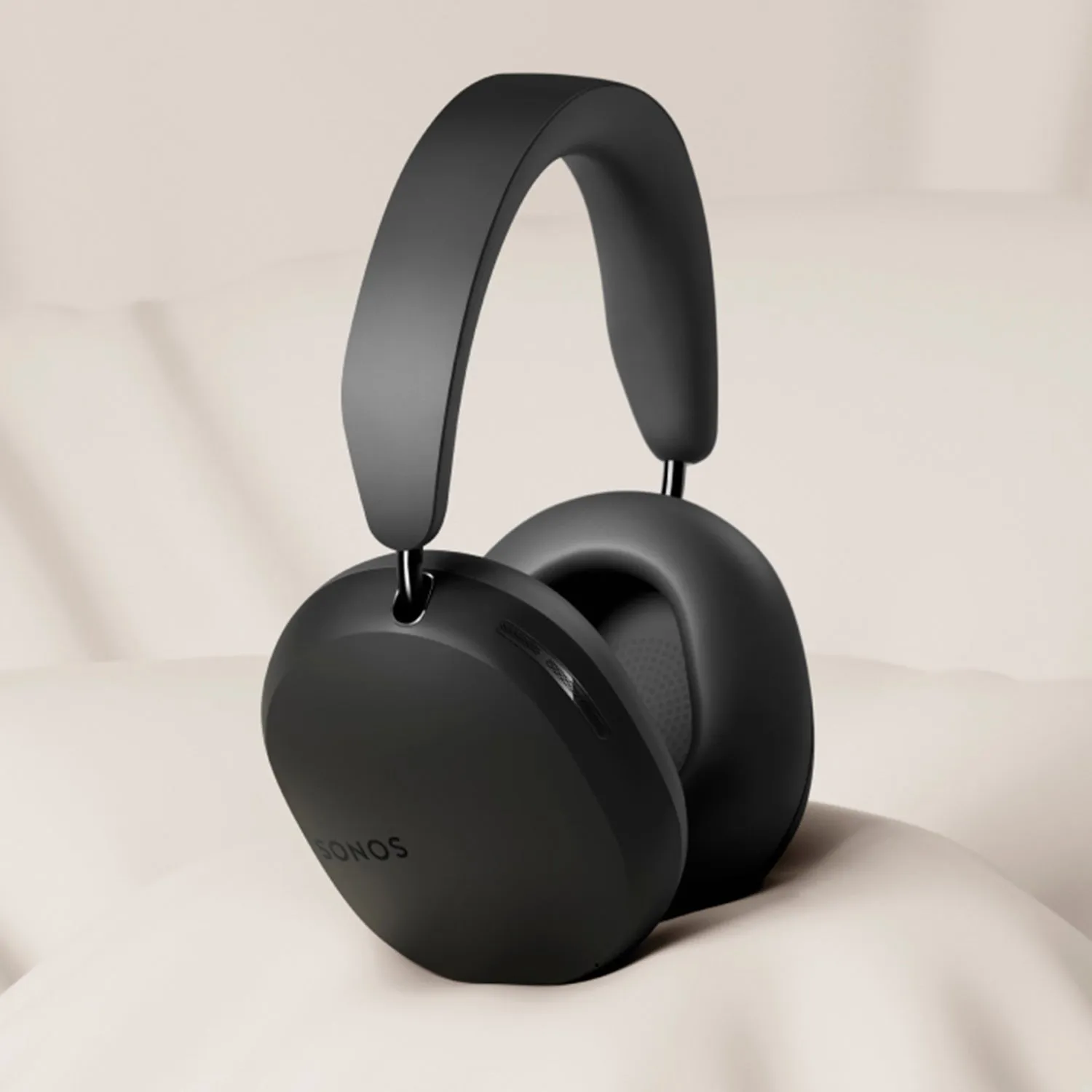 Sonos Ace Premium Bluetooth Headphones – Sleek Black with Immersive Sound
