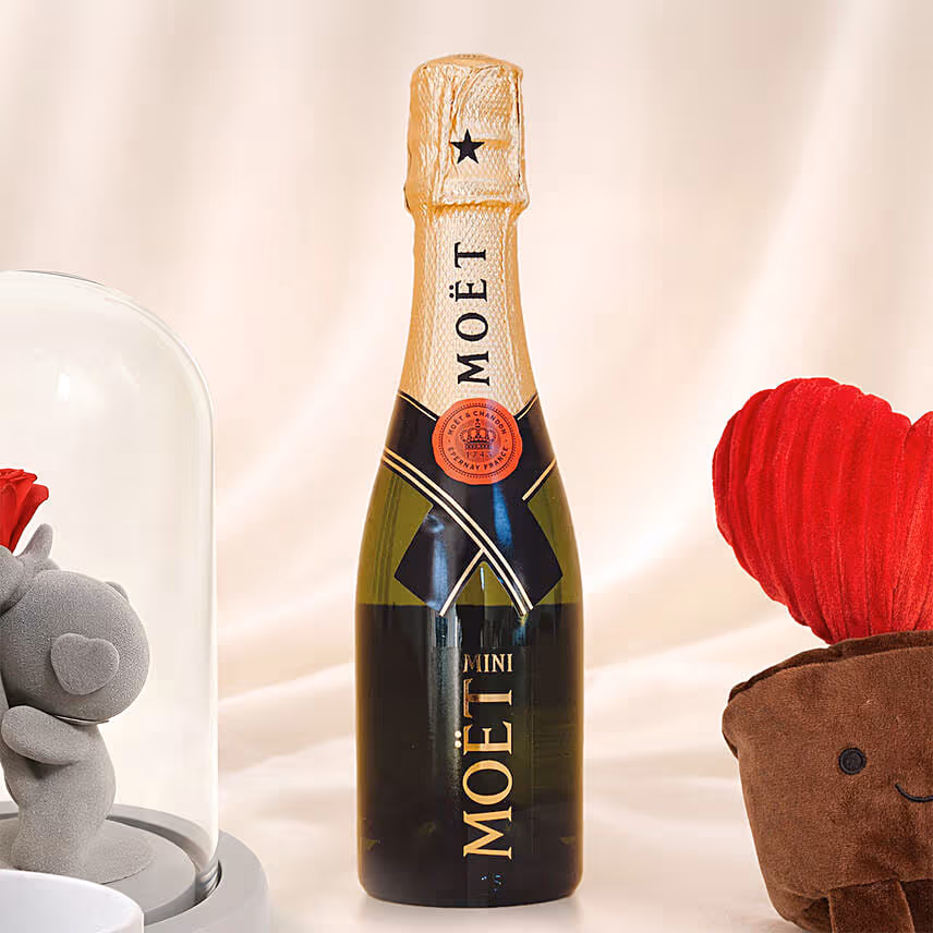 Valentine Gift Set With Wine