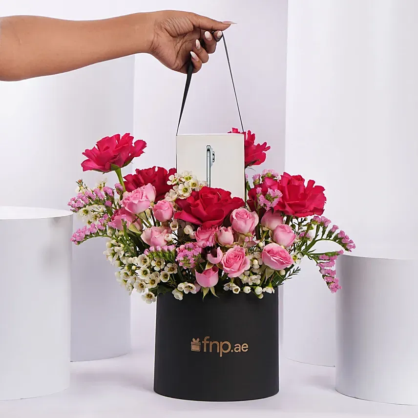 iPhone 17 Air Surprise Gift Box With Flowers And Apple Clear Case Middle East Version