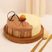 Luxurious White Chocolate Fudge Cake with Caramel Elegance
