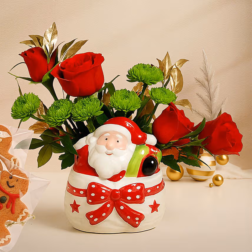 Christmas with Festive Floral & Gingerbread Mug Arrangement