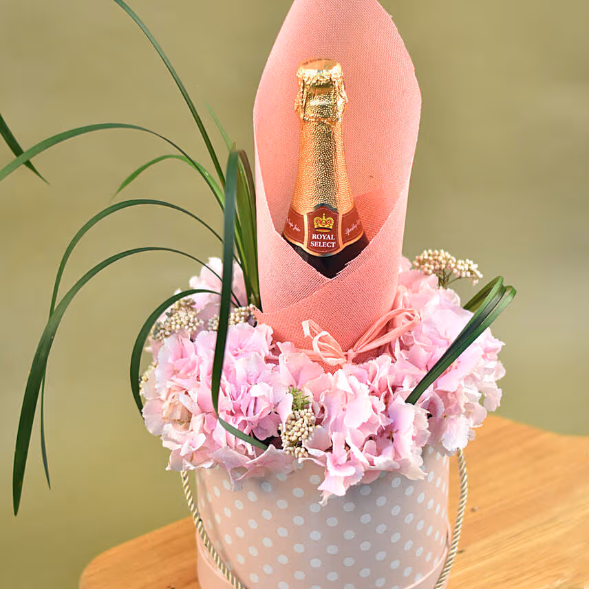 Hydrangea & Sparkling Juice Pink Box