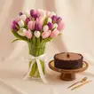 فازة ورد توليب سماء ملونة