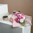 Elegant Rose Bouquet with Chocolate Mono Cake Gift Set