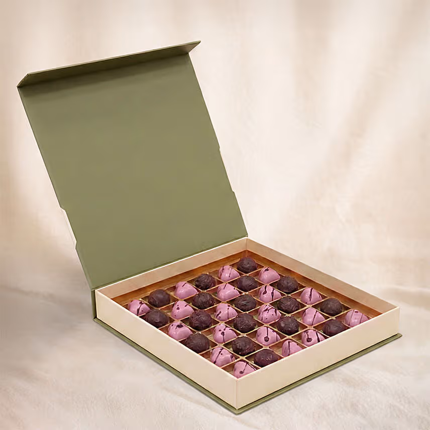 Valentine's Day Special Heart Pralines