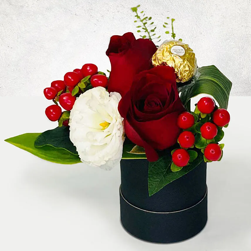 Box Of Roses With Berry Tart Cake