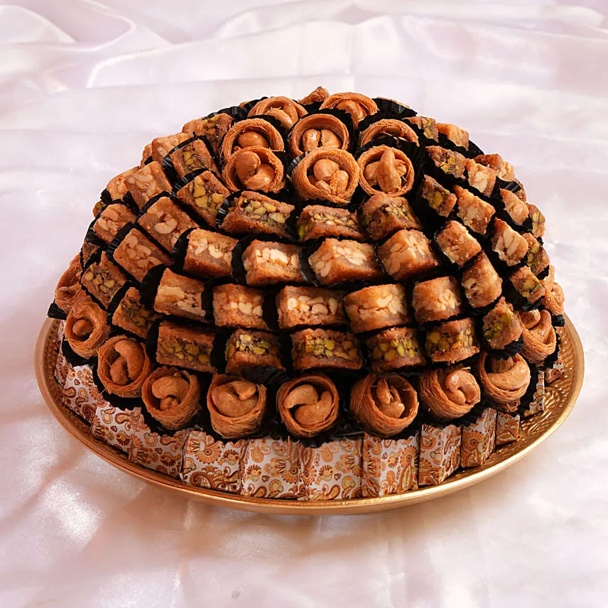 Premium Arabic Sweets Platter