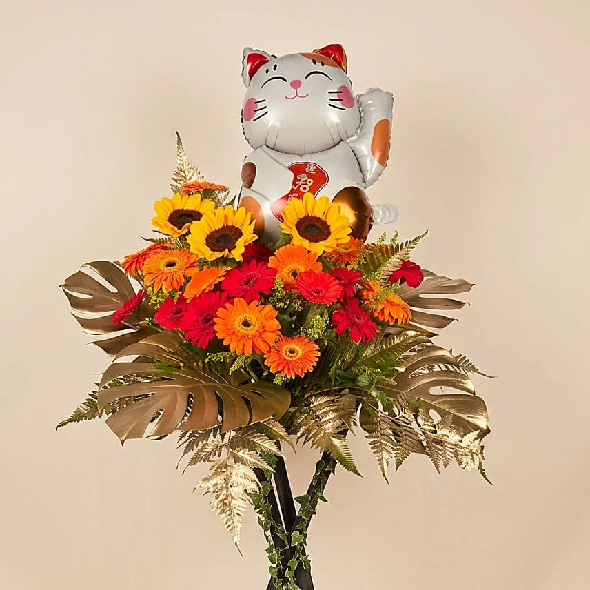 Fortune Cat Congratulations Flower Stand