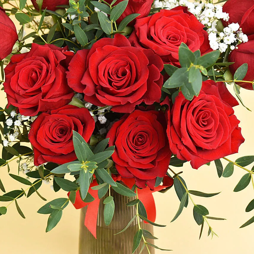 12 Red Roses in Premium Vase