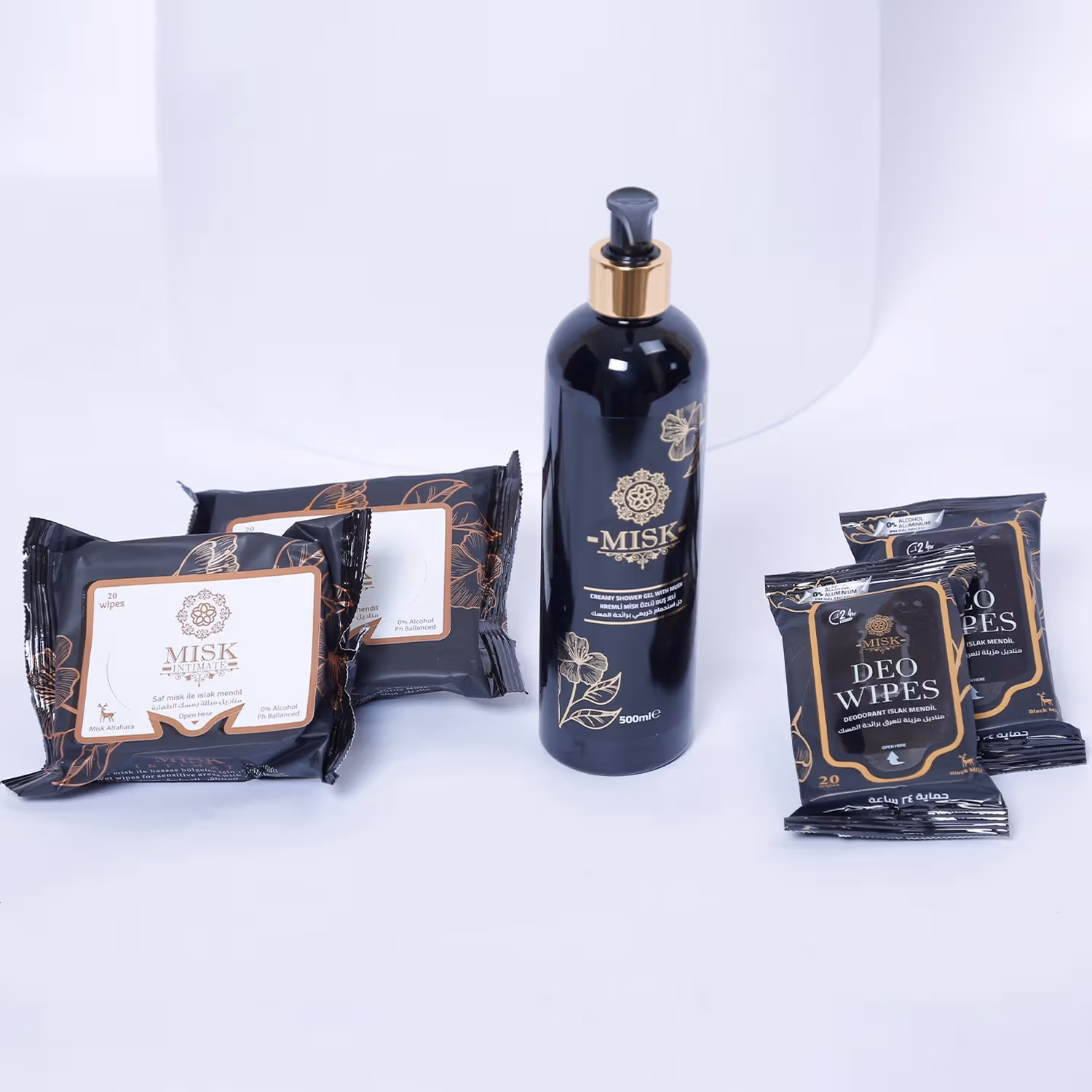 Mix Flowers Bouquet with Black Musk Box